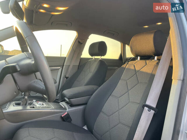 Серый Ауди А6, объемом двигателя 2.7 л и пробегом 368 тыс. км за 6300 $, фото 18 на Automoto.ua