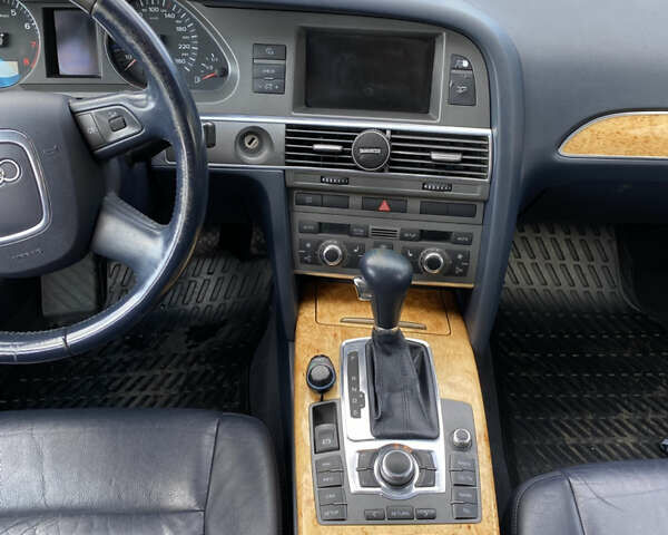Ауді А6 2006 у Бердичеве на Automoto.ua Сірий Ауді А6, об'ємом двигуна 2.39 л та пробігом 257 тис. км за 6900 $, фото 11 на Automoto.ua
