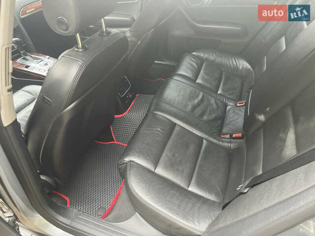 Серый Ауди А6, объемом двигателя 3.12 л и пробегом 300 тыс. км за 8800 $, фото 7 на Automoto.ua