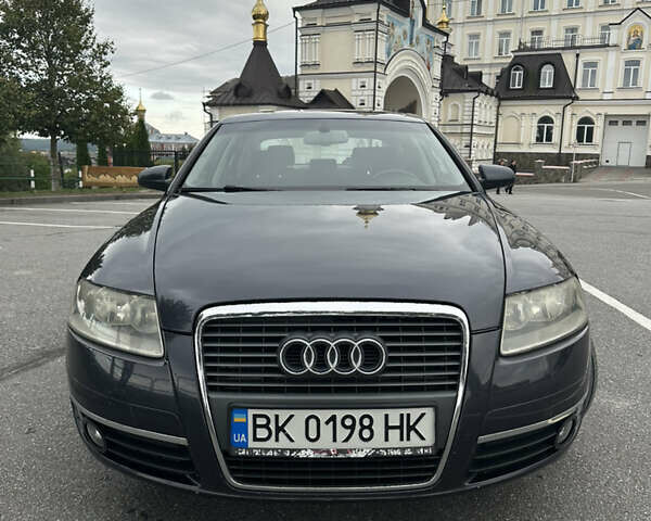 Серый Ауди А6, объемом двигателя 2.4 л и пробегом 270 тыс. км за 7400 $, фото 3 на Automoto.ua