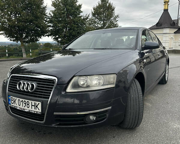 Серый Ауди А6, объемом двигателя 2.4 л и пробегом 270 тыс. км за 7400 $, фото 7 на Automoto.ua