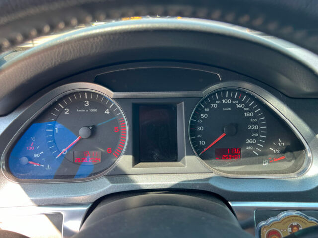 Серый Ауди А6, объемом двигателя 3 л и пробегом 254 тыс. км за 9490 $, фото 19 на Automoto.ua