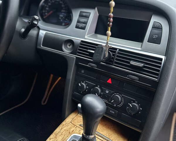 Серый Ауди А6, объемом двигателя 2.7 л и пробегом 271 тыс. км за 8500 $, фото 24 на Automoto.ua