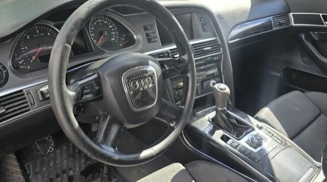 Серый Ауди А6, объемом двигателя 2 л и пробегом 362 тыс. км за 2000 $, фото 4 на Automoto.ua