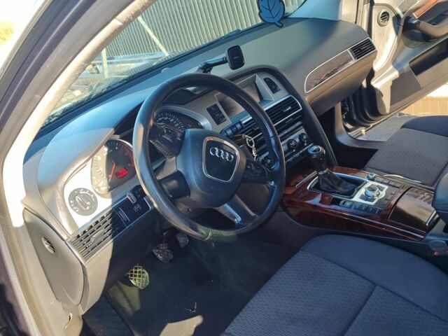 Серый Ауди А6, объемом двигателя 2.7 л и пробегом 282 тыс. км за 6700 $, фото 1 на Automoto.ua