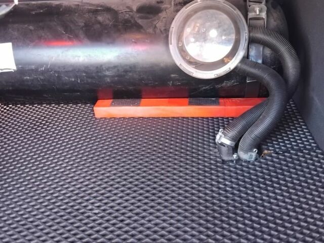 Серый Ауди А6, объемом двигателя 2 л и пробегом 442 тыс. км за 7200 $, фото 7 на Automoto.ua