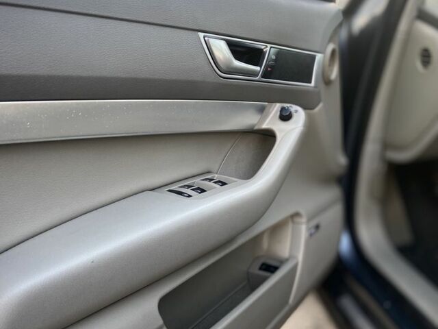 Серый Ауди А6, объемом двигателя 0 л и пробегом 320 тыс. км за 4500 $, фото 9 на Automoto.ua