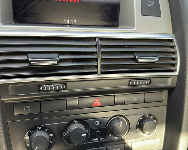 Ауді А6 2007 у Прилуках на Automoto.ua Сірий Ауді А6, об'ємом двигуна 1.97 л та пробігом 241 тис. км за 6500 $, фото 7 на Automoto.ua