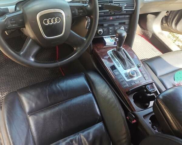 Сірий Ауді А6, об'ємом двигуна 2.39 л та пробігом 296 тис. км за 7500 $, фото 8 на Automoto.ua