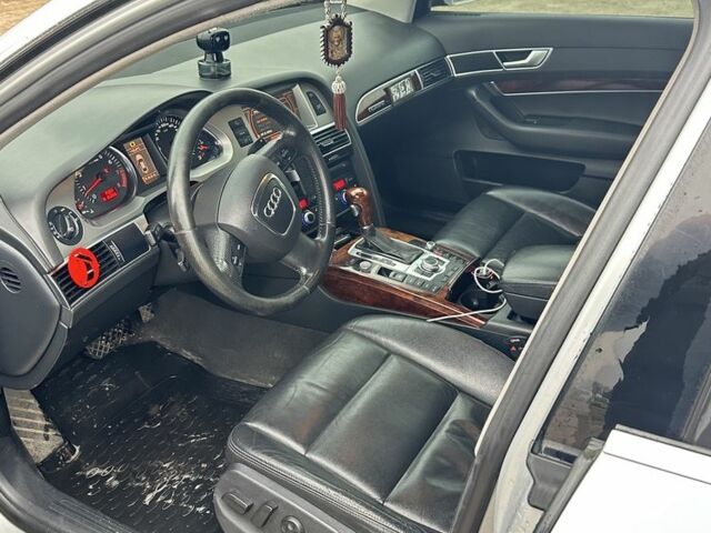 Серый Ауди А6, объемом двигателя 3.2 л и пробегом 398 тыс. км за 4200 $, фото 5 на Automoto.ua