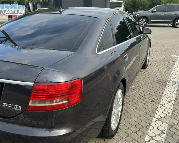 Серый Ауди А6, объемом двигателя 2.97 л и пробегом 308 тыс. км за 9000 $, фото 4 на Automoto.ua