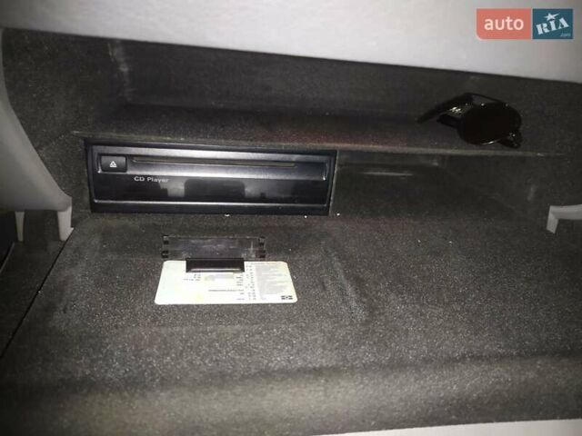 Сірий Ауді А6, об'ємом двигуна 2 л та пробігом 320 тис. км за 7800 $, фото 23 на Automoto.ua