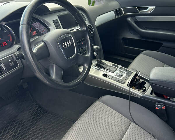 Сірий Ауді А6, об'ємом двигуна 2.39 л та пробігом 206 тис. км за 9999 $, фото 8 на Automoto.ua