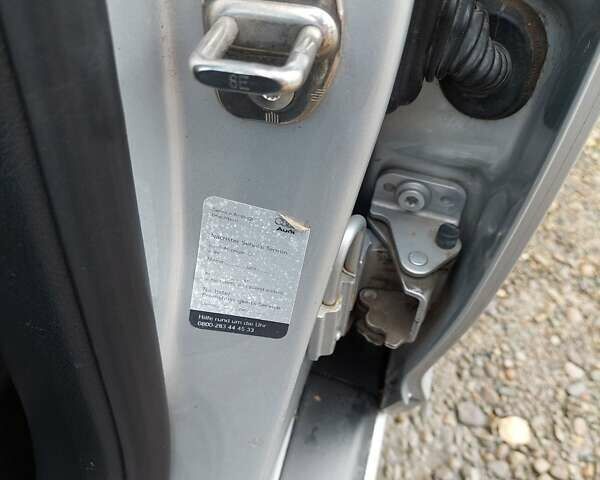 Сірий Ауді А6, об'ємом двигуна 2 л та пробігом 256 тис. км за 7000 $, фото 10 на Automoto.ua