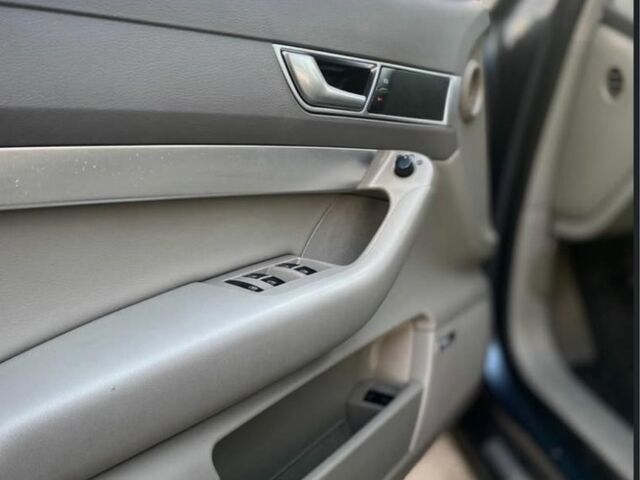 Серый Ауди А6, объемом двигателя 0 л и пробегом 3 тыс. км за 4500 $, фото 5 на Automoto.ua