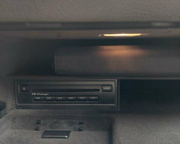 Сірий Ауді А6, об'ємом двигуна 2 л та пробігом 256 тис. км за 7000 $, фото 3 на Automoto.ua