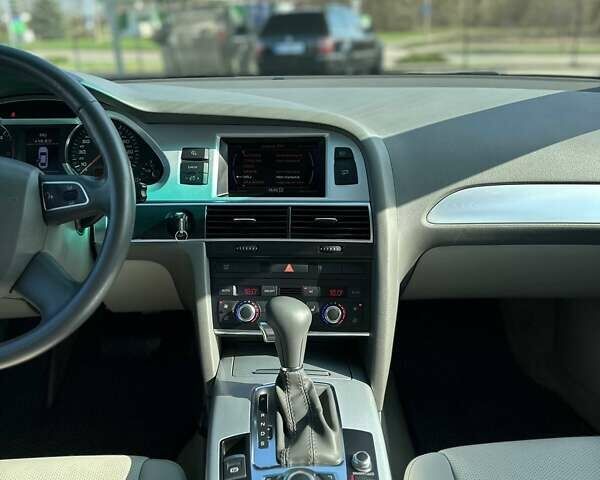 Сірий Ауді А6, об'ємом двигуна 2 л та пробігом 255 тис. км за 12800 $, фото 25 на Automoto.ua