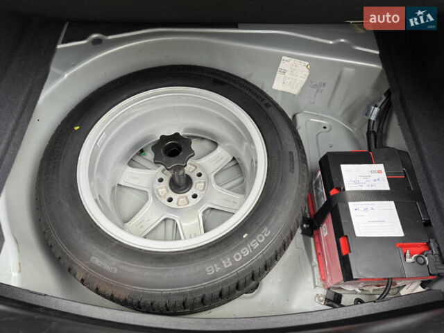 Сірий Ауді А6, об'ємом двигуна 2 л та пробігом 240 тис. км за 8700 $, фото 33 на Automoto.ua
