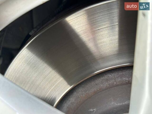 Сірий Ауді А6, об'ємом двигуна 2.97 л та пробігом 325 тис. км за 10650 $, фото 23 на Automoto.ua