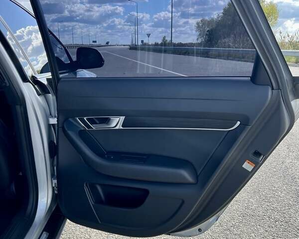 Сірий Ауді А6, об'ємом двигуна 1.98 л та пробігом 140 тис. км за 9999 $, фото 16 на Automoto.ua