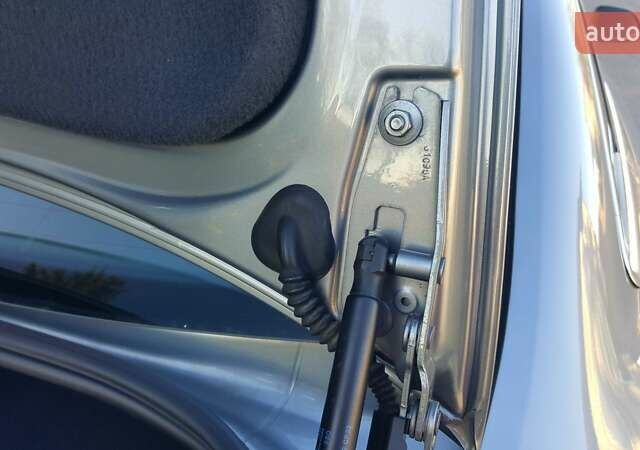 Сірий Ауді А6, об'ємом двигуна 3 л та пробігом 318 тис. км за 14746 $, фото 62 на Automoto.ua