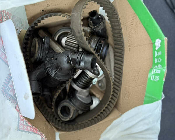 Сірий Ауді А6, об'ємом двигуна 1.97 л та пробігом 220 тис. км за 10900 $, фото 27 на Automoto.ua