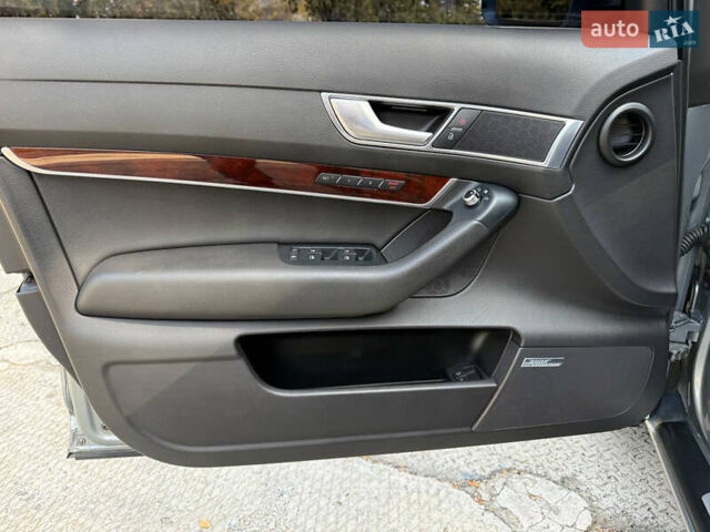 Серый Ауди А6, объемом двигателя 3 л и пробегом 274 тыс. км за 9999 $, фото 5 на Automoto.ua