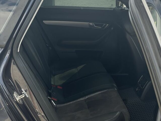 Серый Ауди А6, объемом двигателя 3 л и пробегом 360 тыс. км за 9200 $, фото 7 на Automoto.ua