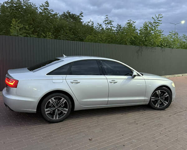 Ауді А6 2011 у Сарнах на Automoto.ua Сірий Ауді А6, об'ємом двигуна 3 л та пробігом 396 тис. км за 16500 $, фото 8 на Automoto.ua