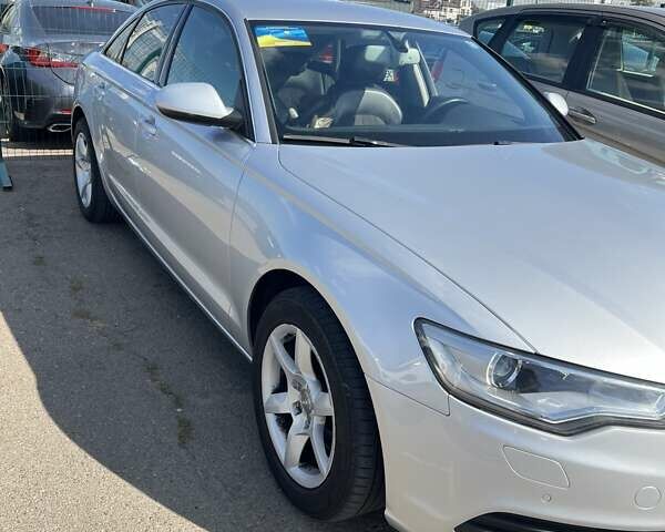 Сірий Ауді А6, об'ємом двигуна 1.98 л та пробігом 255 тис. км за 14000 $, фото 1 на Automoto.ua