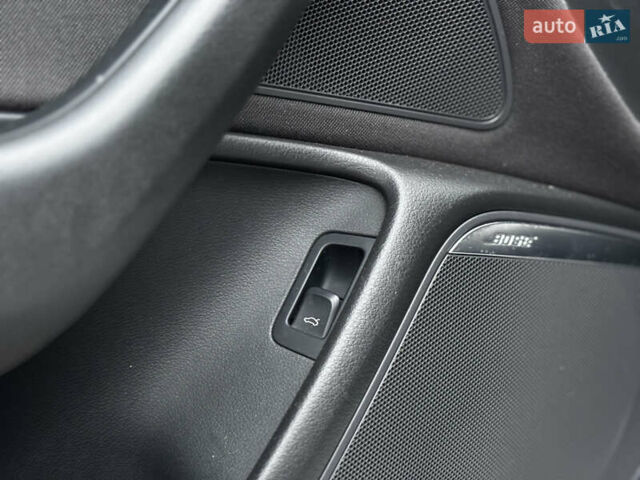 Сірий Ауді А6, об'ємом двигуна 2.77 л та пробігом 250 тис. км за 9998 $, фото 17 на Automoto.ua