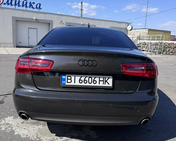 Серый Ауди А6, объемом двигателя 2.77 л и пробегом 197 тыс. км за 13000 $, фото 3 на Automoto.ua