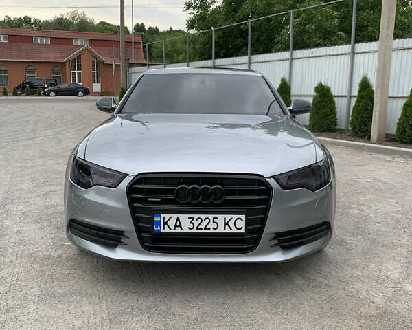 Сірий Ауді А6, об'ємом двигуна 3 л та пробігом 242 тис. км за 15000 $, фото 18 на Automoto.ua