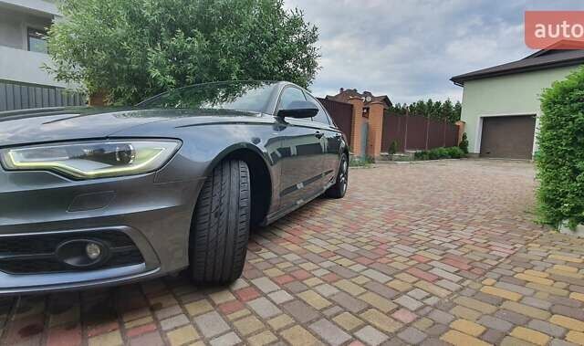 Серый Ауди А6, объемом двигателя 3 л и пробегом 100 тыс. км за 22000 $, фото 3 на Automoto.ua