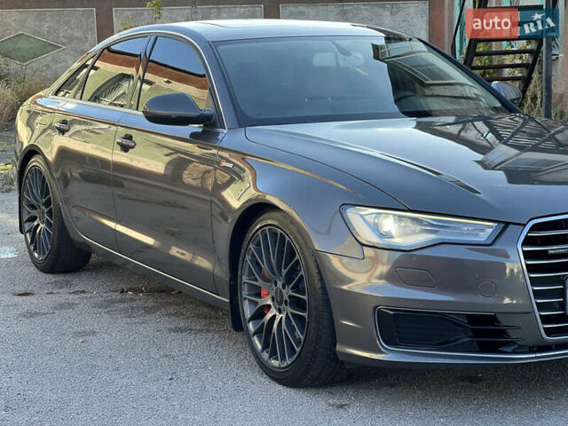Сірий Ауді А6, об'ємом двигуна 3 л та пробігом 198 тис. км за 10999 $, фото 15 на Automoto.ua