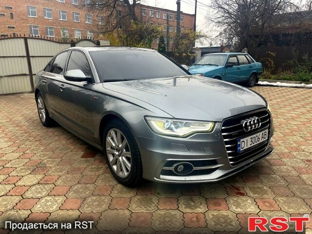 Серый Ауди А6, объемом двигателя 3 л и пробегом 270 тыс. км за 14000 $, фото 2 на Automoto.ua