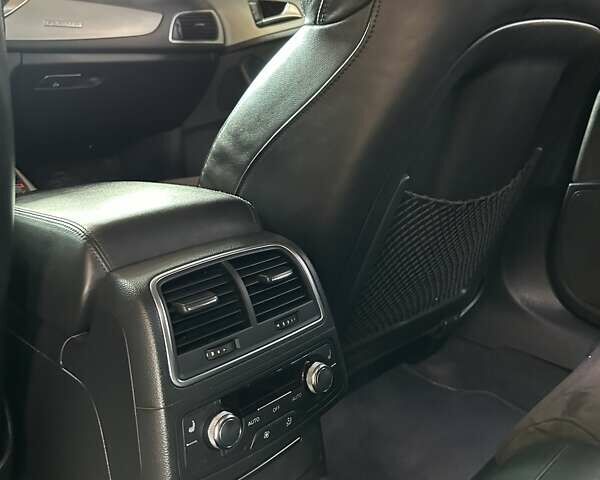 Ауди А6 2011 в Виноградове на Automoto.ua Серый Ауди А6, объемом двигателя 2.97 л и пробегом 281 тыс. км за 15000 $, фото 11 на Automoto.ua