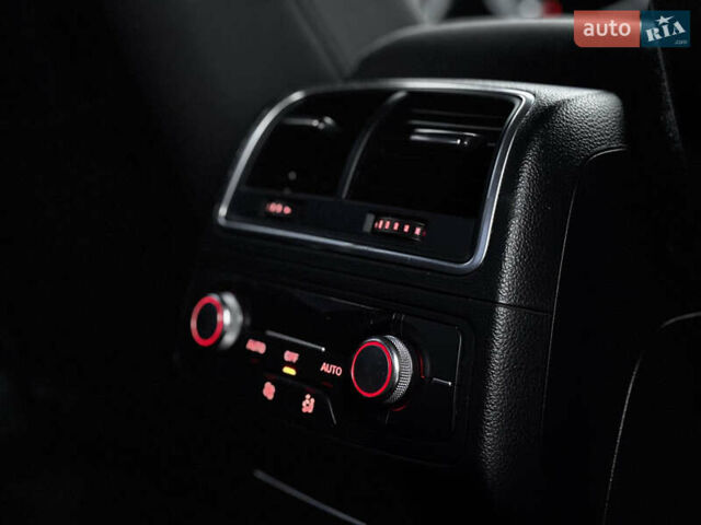 Сірий Ауді А6, об'ємом двигуна 2.77 л та пробігом 250 тис. км за 9998 $, фото 13 на Automoto.ua