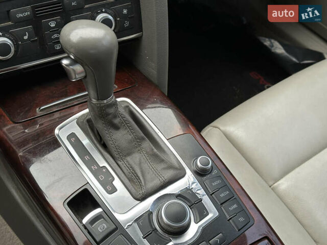 Сірий Ауді А6, об'ємом двигуна 2.77 л та пробігом 153 тис. км за 9699 $, фото 11 на Automoto.ua