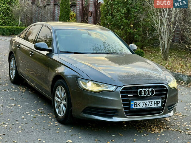 Сірий Ауді А6, об'ємом двигуна 2.8 л та пробігом 208 тис. км за 12199 $, фото 10 на Automoto.ua