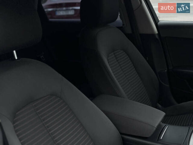 Серый Ауди А6, объемом двигателя 2.77 л и пробегом 250 тыс. км за 10000 $, фото 12 на Automoto.ua