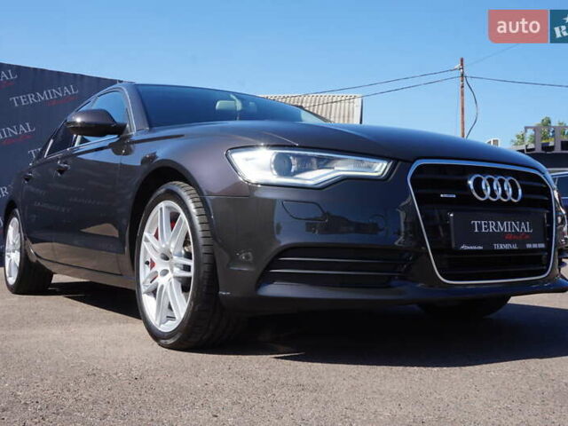 Серый Ауди А6, объемом двигателя 3 л и пробегом 190 тыс. км за 13000 $, фото 10 на Automoto.ua