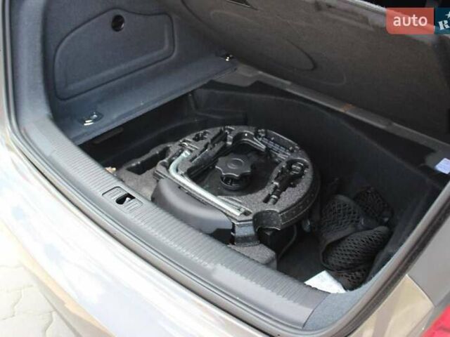 Сірий Ауді А6, об'ємом двигуна 3 л та пробігом 210 тис. км за 21500 $, фото 9 на Automoto.ua