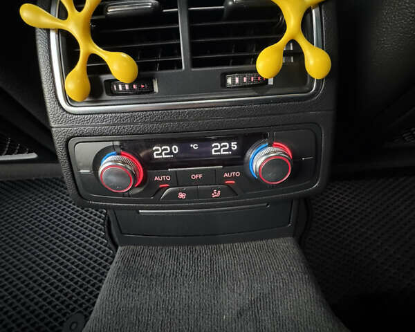 Сірий Ауді А6, об'ємом двигуна 3 л та пробігом 367 тис. км за 16000 $, фото 17 на Automoto.ua