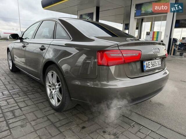 Серый Ауди А6, объемом двигателя 3 л и пробегом 209 тыс. км за 11600 $, фото 9 на Automoto.ua