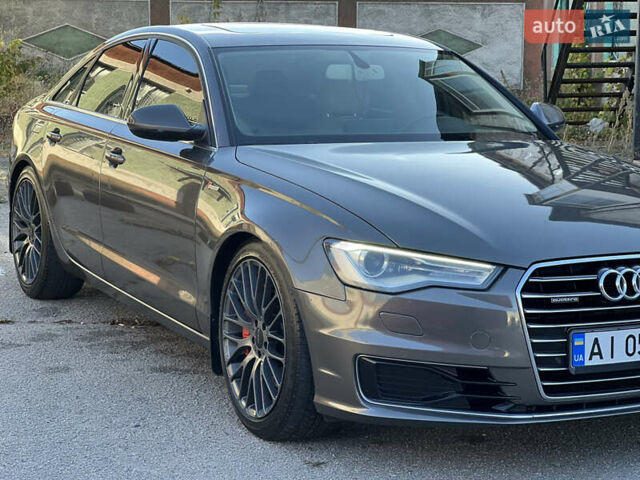 Сірий Ауді А6, об'ємом двигуна 3 л та пробігом 198 тис. км за 10999 $, фото 2 на Automoto.ua