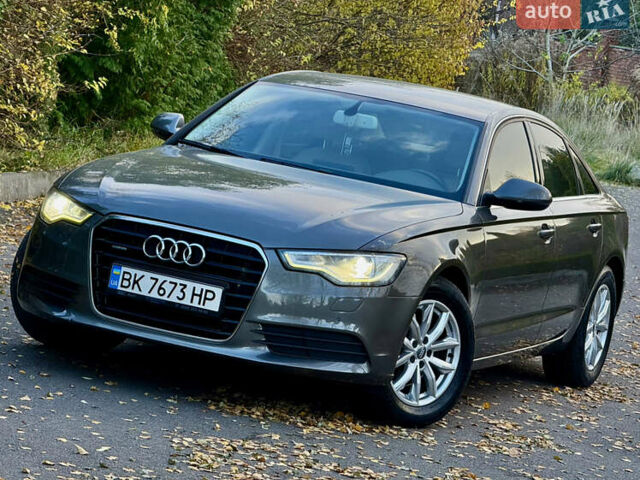 Сірий Ауді А6, об'ємом двигуна 2.8 л та пробігом 208 тис. км за 12199 $, фото 5 на Automoto.ua