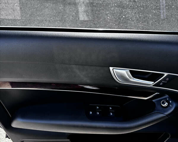 Серый Ауди А6, объемом двигателя 1.98 л и пробегом 283 тыс. км за 10800 $, фото 14 на Automoto.ua