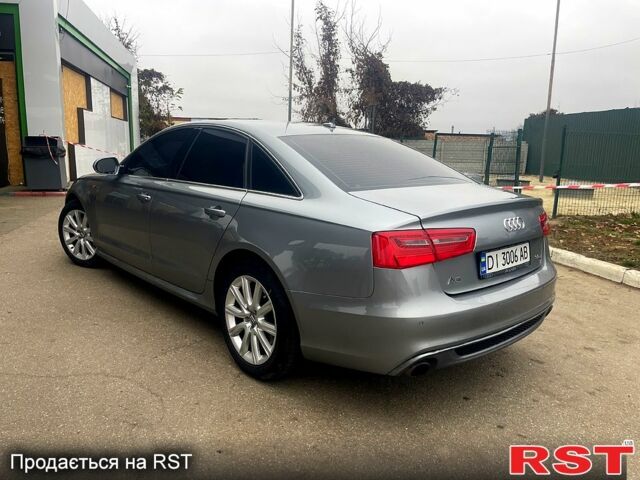 Серый Ауди А6, объемом двигателя 3 л и пробегом 270 тыс. км за 14000 $, фото 5 на Automoto.ua