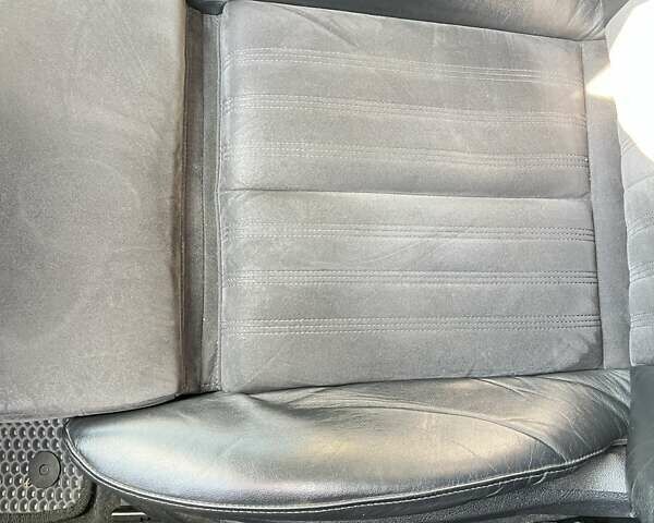 Сірий Ауді А6, об'ємом двигуна 1.98 л та пробігом 255 тис. км за 14000 $, фото 4 на Automoto.ua
